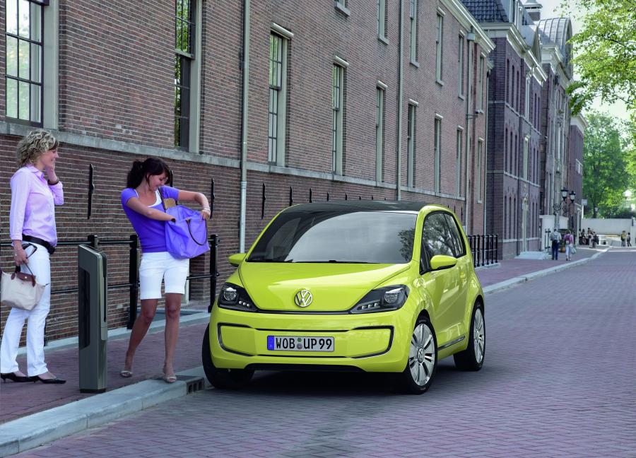  Volkswagen E-up! Concept 2009 года  (фото 6 из 33)